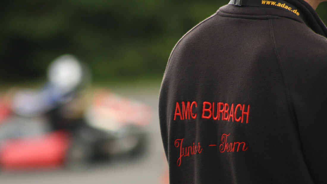 Abbildung von Bestickung für "AMC Burbach" auf einer Jacke